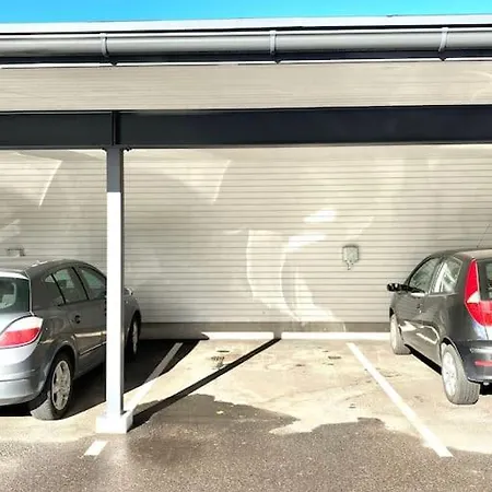 Brand New And Cozy Modern Studio! Withaircondition *