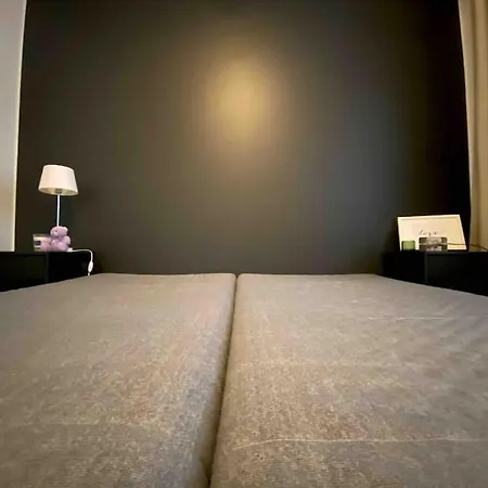 Brand New And Cozy Modern Studio! Withaircondition Lejlighed